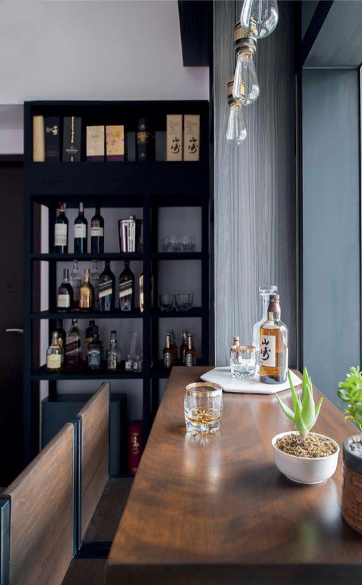 Hazeltine Single Drop Light