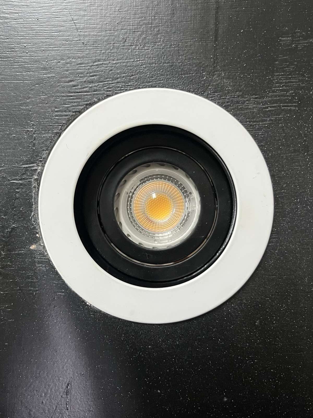 Pin-light Single Round (1-Head Recessed)