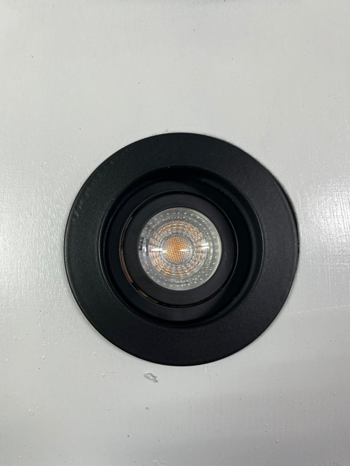 Pin-light Single Round (1-Head Recessed)