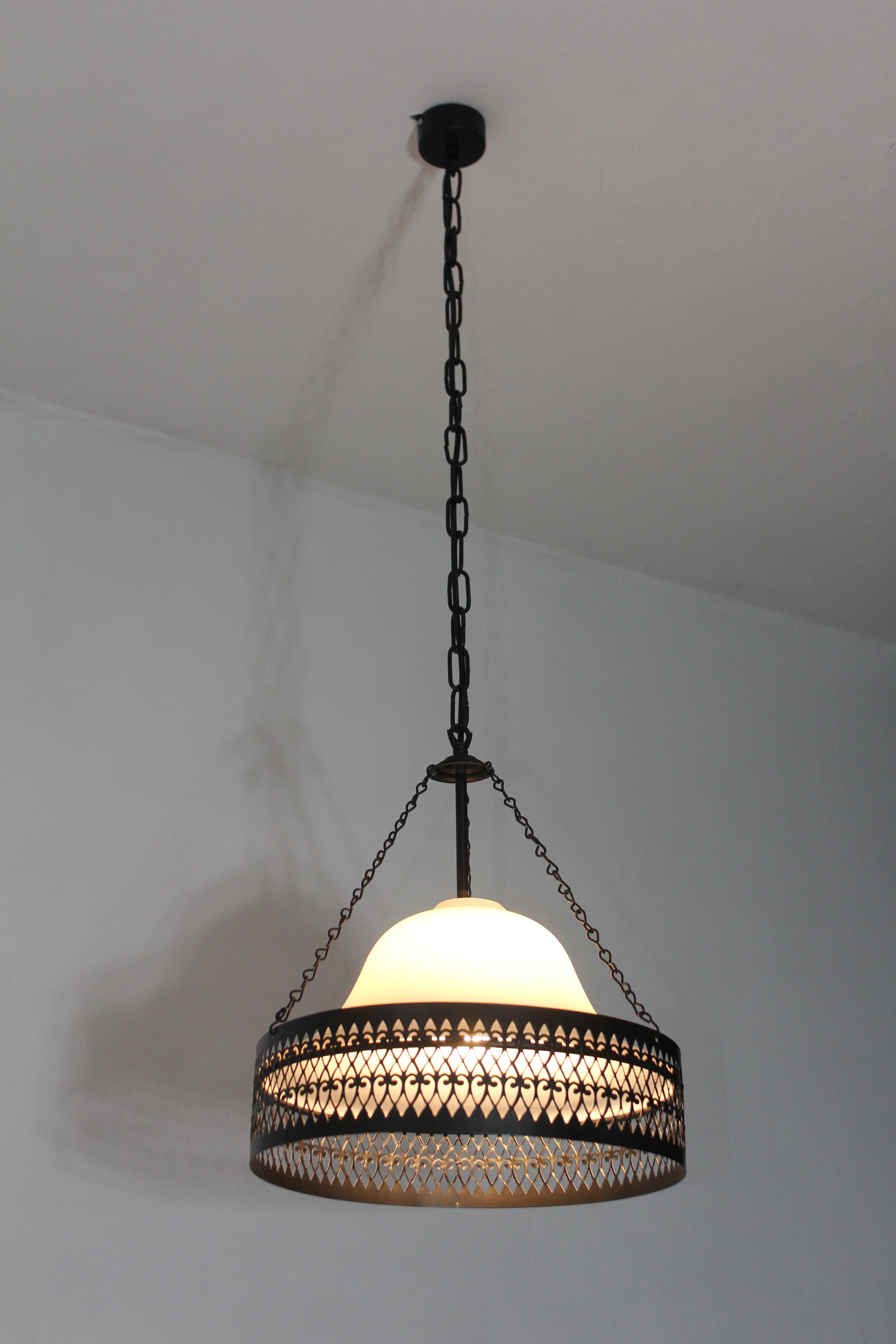 Rebecca Aviza Drop Light