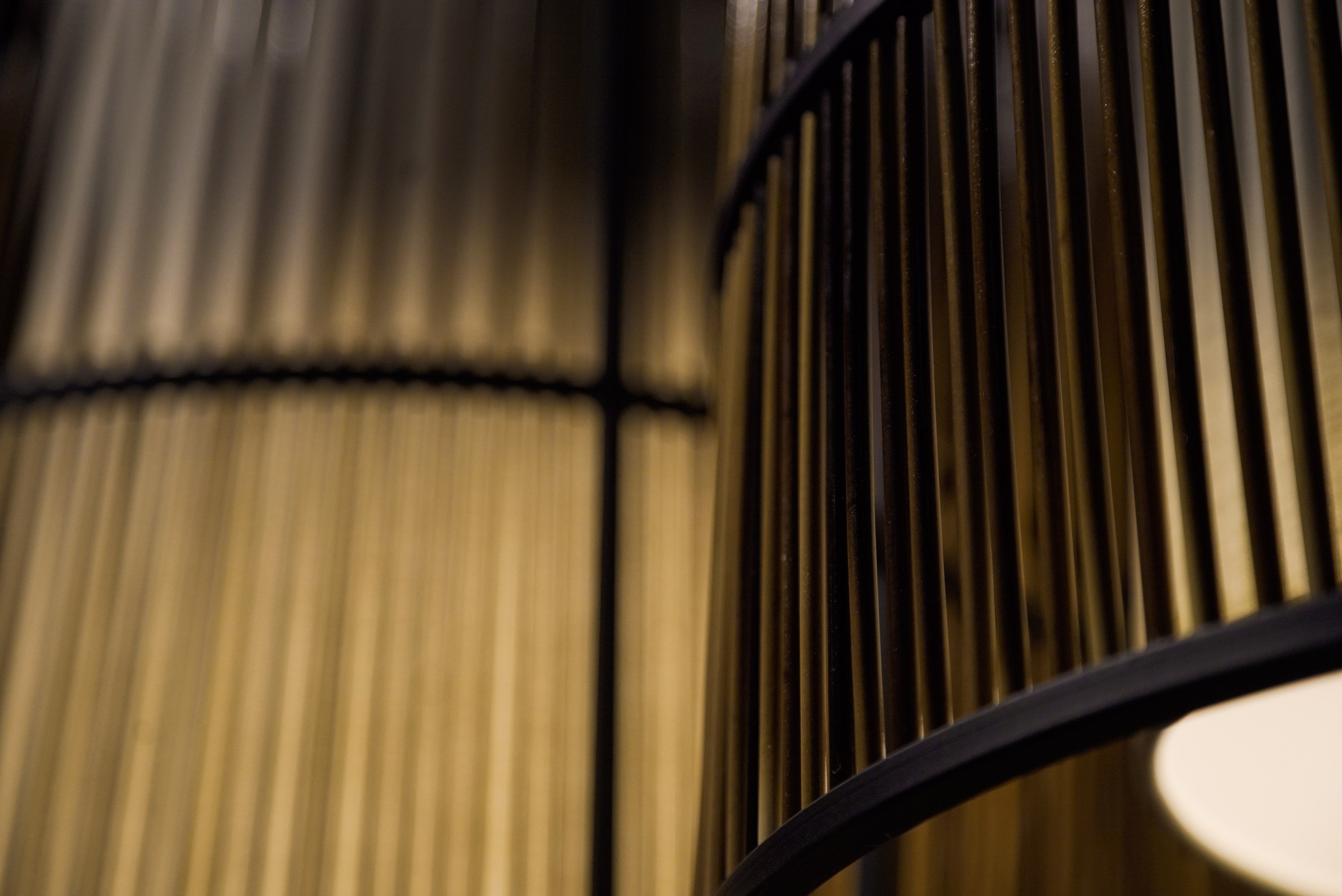 Buwak Cuboid Round Drop Light (L)