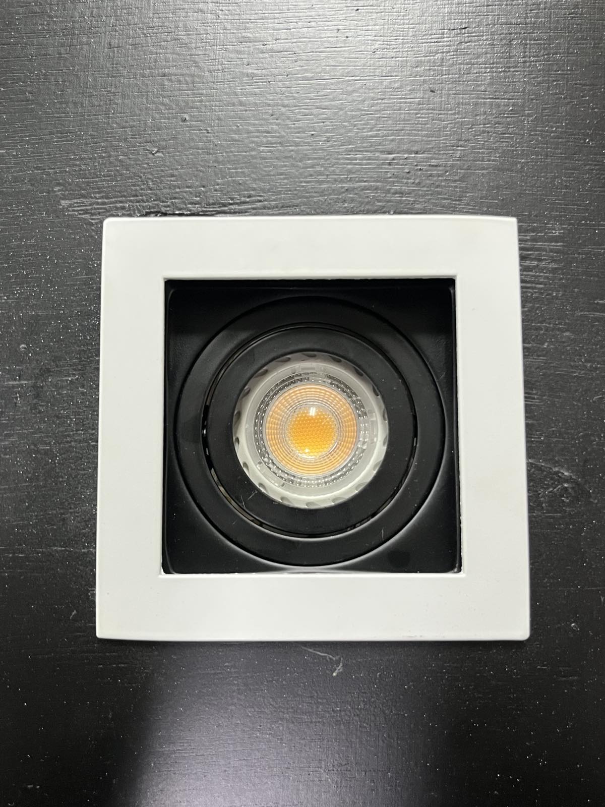 Pin-light Single Square (1-Head Recessed)